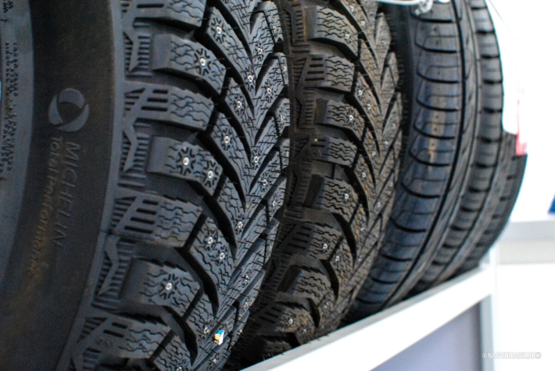 В шиномонтаже раскрыли секреты, которые сделают зимнюю резину неубиваемой