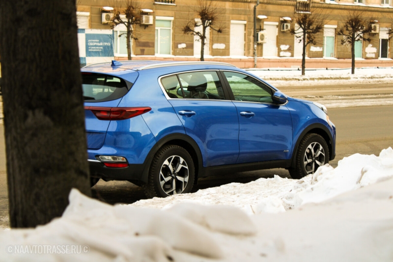 Водителей предупредили о портящемся моторном масле зимой: почему так происходит?