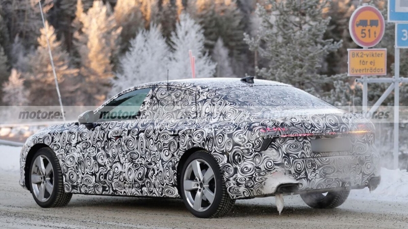 Audi A8 2025: седан получит глобальное обновление