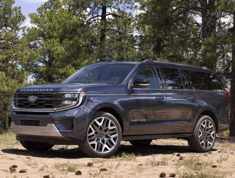 Автоэксперты назвали 4 лучших внедорожника в мире из массового сегмента