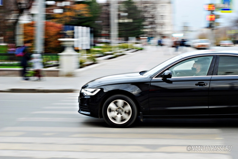 Автоюрист объяснил, что делать, если гаишник начал требовать у водителя медицинскую справку