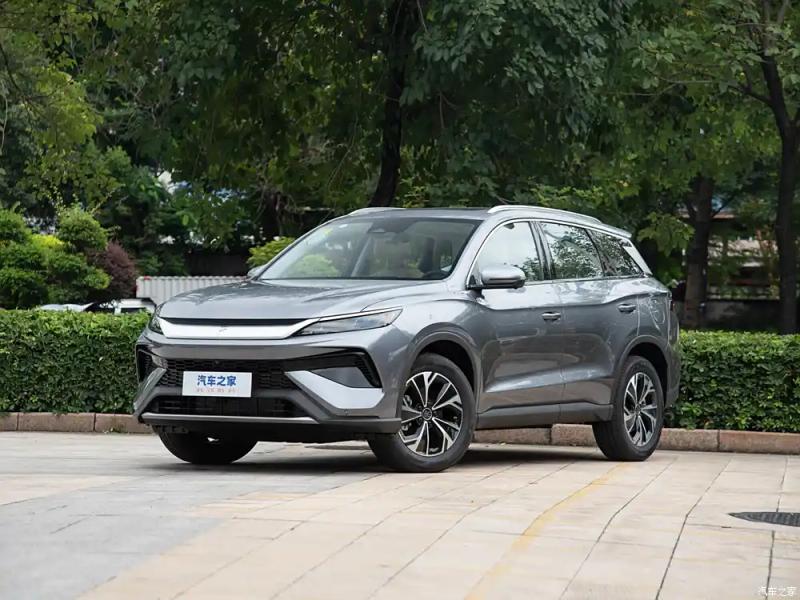 BYD Song Pro DM-i 2025 стал доступен в новой версии