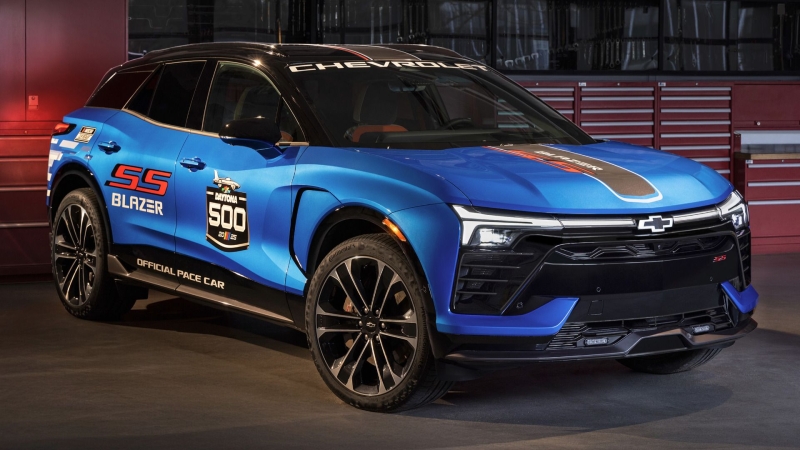 Chevrolet Blazer EV 2025: кроссовер получит мощный мотор