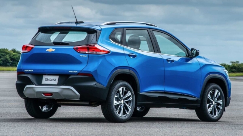 Chevrolet Tracker 2025: кроссовер можно купить в России