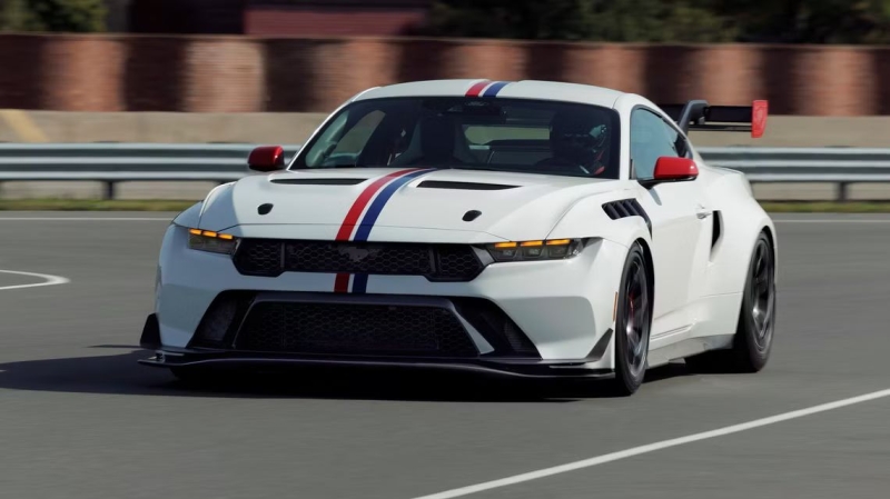 Ford Mustang GTD 2025: самый быстрый маслкар за 30 млн рублей