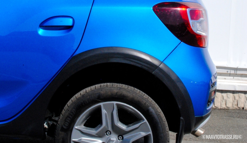 Гаишник объяснил, как водители убивают подвеску своих авто, ездя как пенсионеры