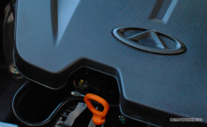 Инженер-двигателист призвал не ехать в автосервис при срабатывании датчика давления масла