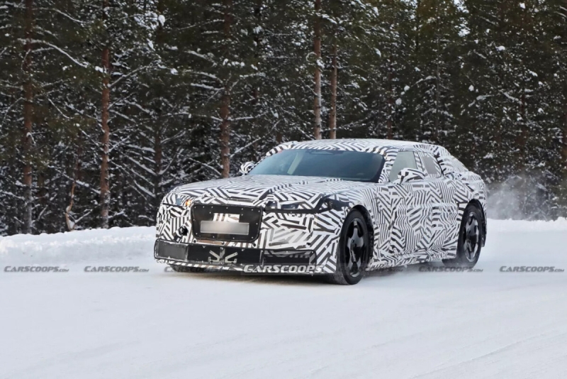 Jaguar Type 00 2027 "засветился" на дорожных тестах