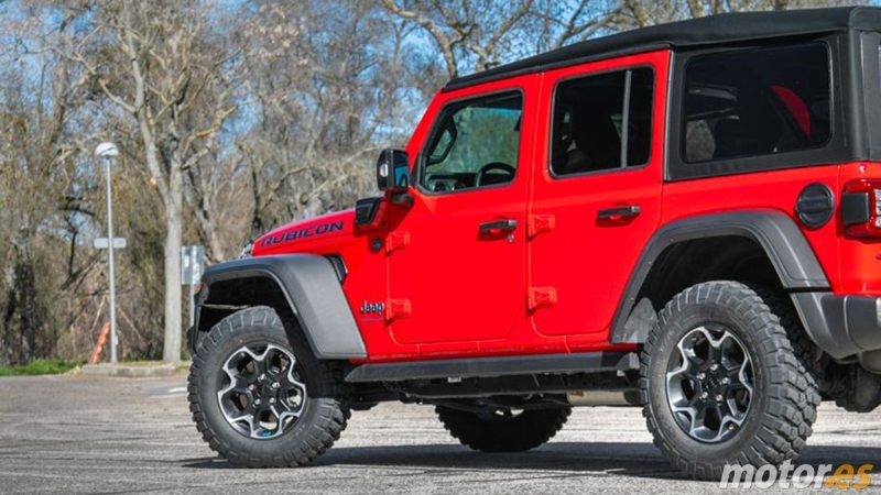 Jeep Wrangler 2025 продается со скидкой 1,25 млн рублей