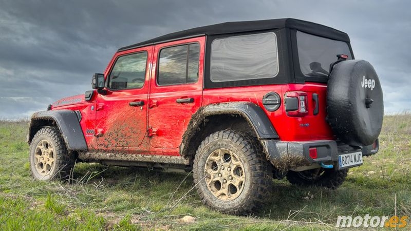 Jeep Wrangler 2025 продается со скидкой 1,25 млн рублей