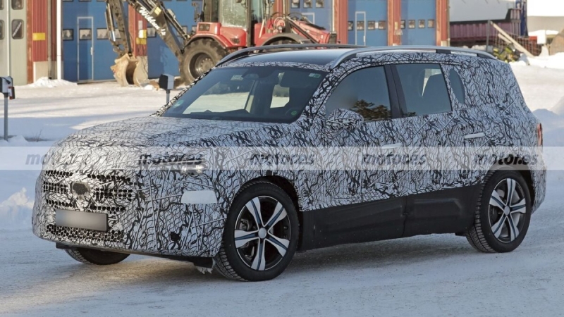 Mercedes-Benz GLA 2025: названы сроки дебюта немецкой модели