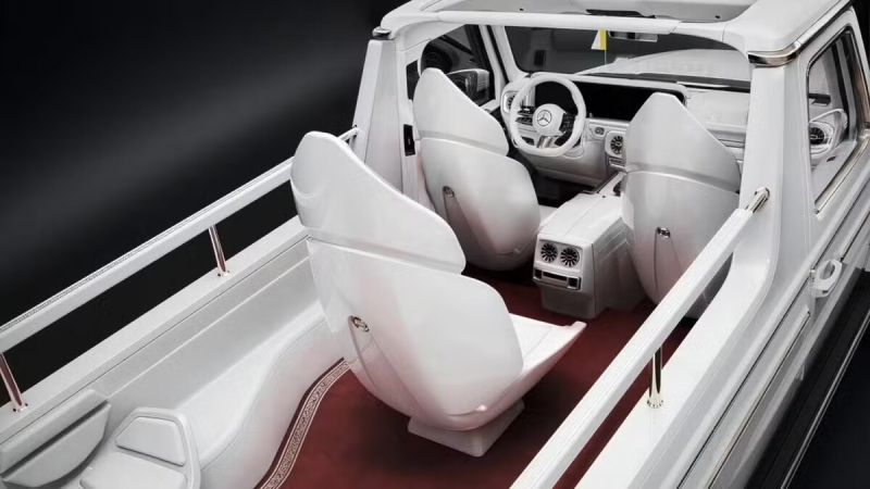 Mercedes G-Class 2025 показан в виде 6-колесного пикапа