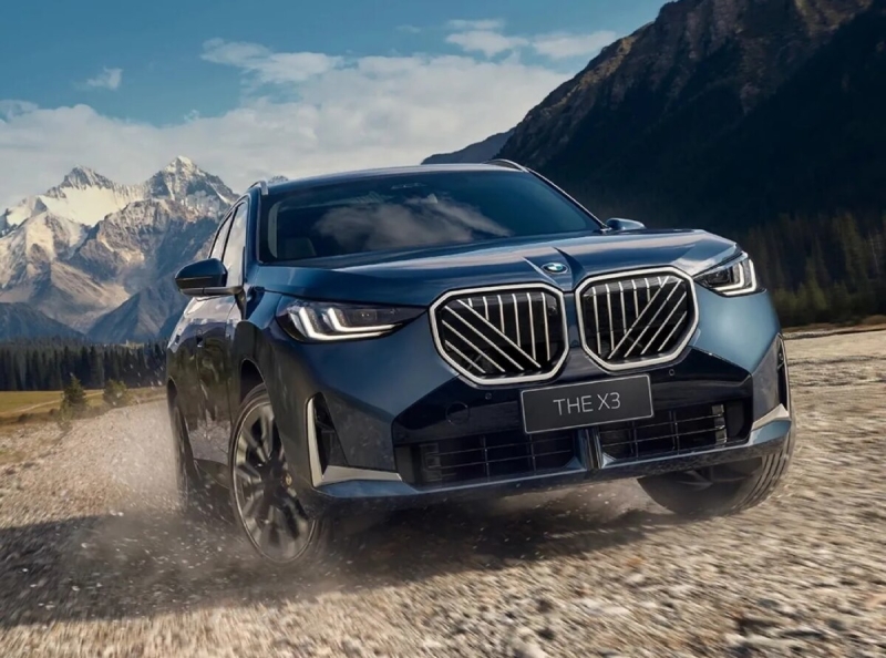Новый BMW X3 с удлиненной колесной базой поступил в продажу: характеристики и цены