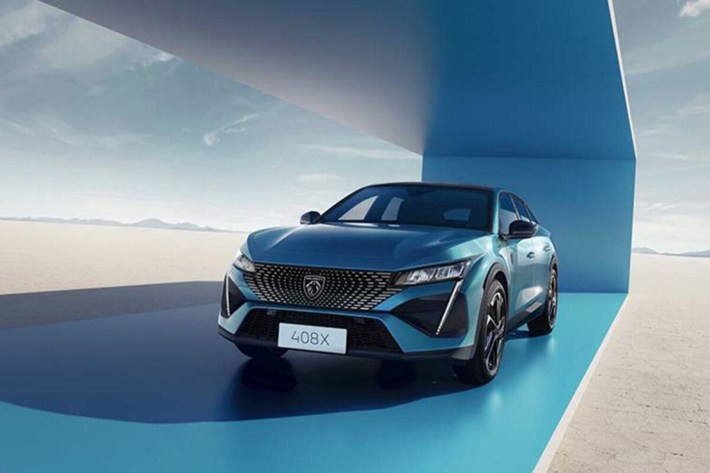 Peugeot 408X 2025 стал доступен для покупки в России