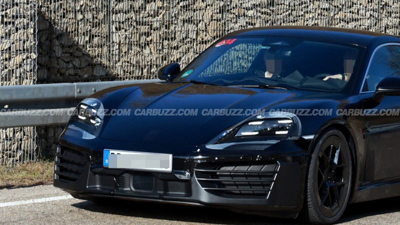 Porsche Cayman EV 2025: внешность спорткара рассекречена