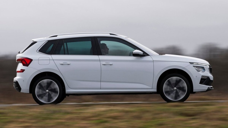 Skoda Kamiq 2025 получил более мощный мотор в базе