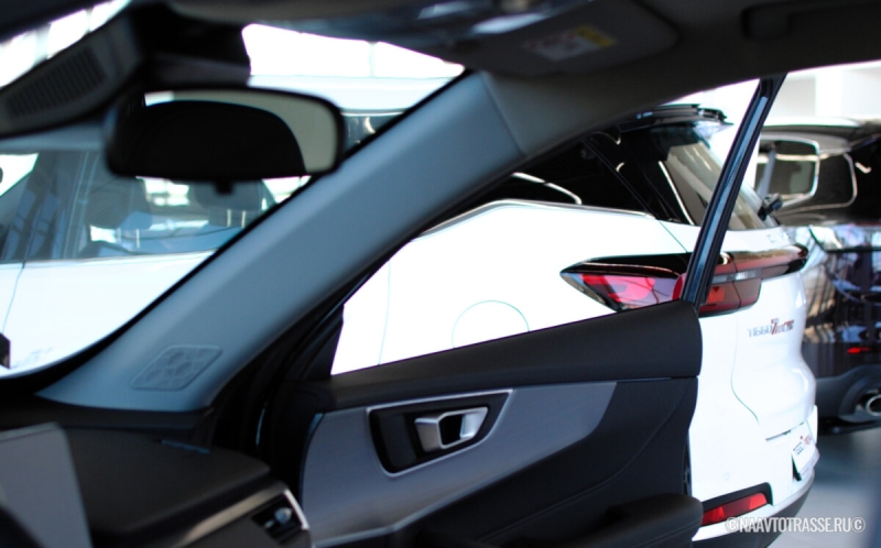 ТОП-3 ситуации, когда автовладельцы сами ломают двери в своих машинах