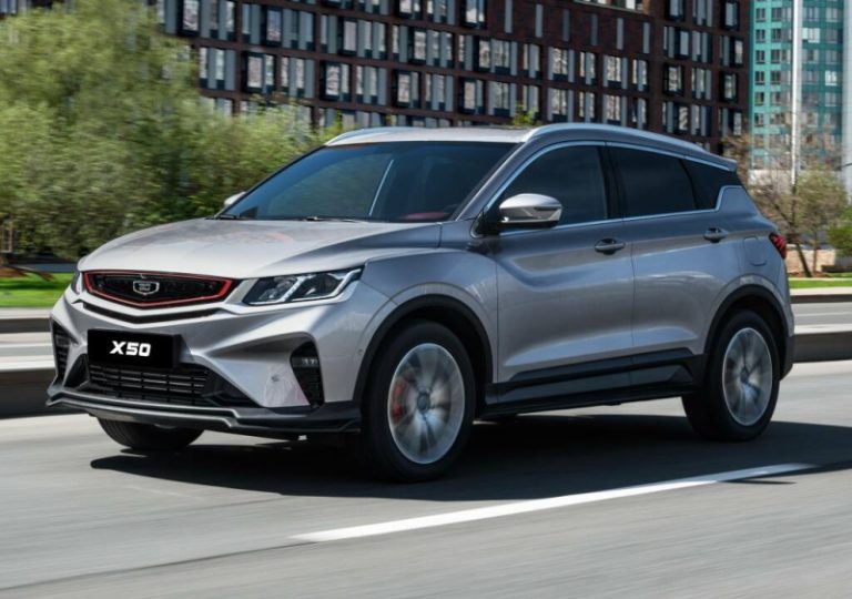 Автомобили от брендов Geely и Belgee теперь доступны для покупки на маркетплейсе Ozon