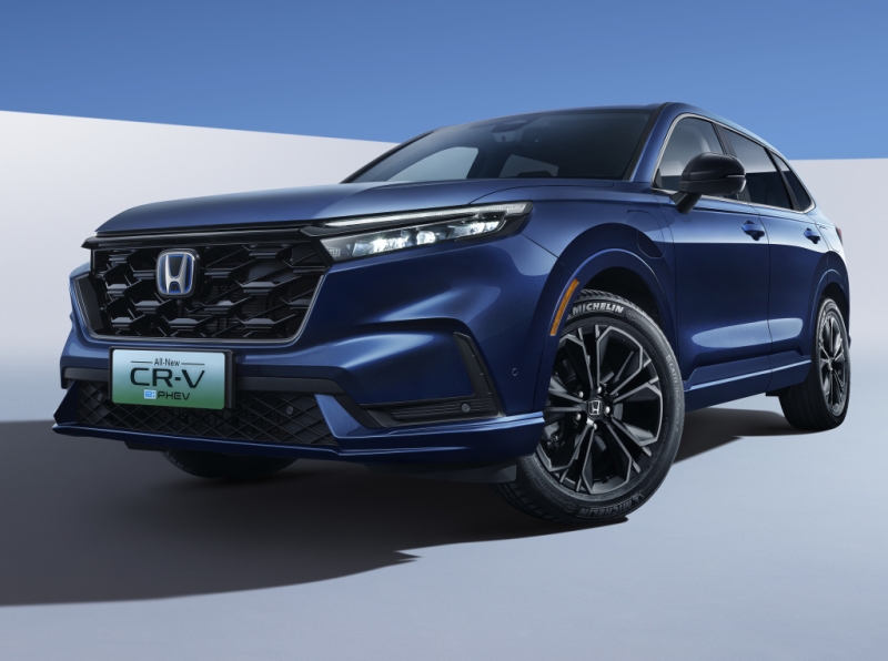 Honda CR-V 2025: кроссовер начнут поставлять в РФ официально