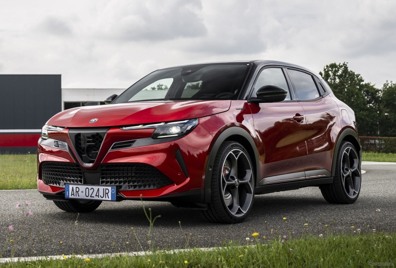 Alfa Romeo Junior 2025 добрался до японского рынка