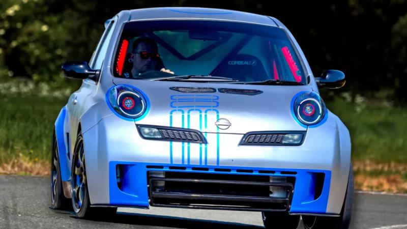 Nissan вернул к жизни 23-летний концепт Micra 350SR с 300-сильным V6 и современной мультимедиа