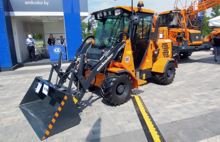 Амкодор W100CM 2025: представлен новый погрузчик
