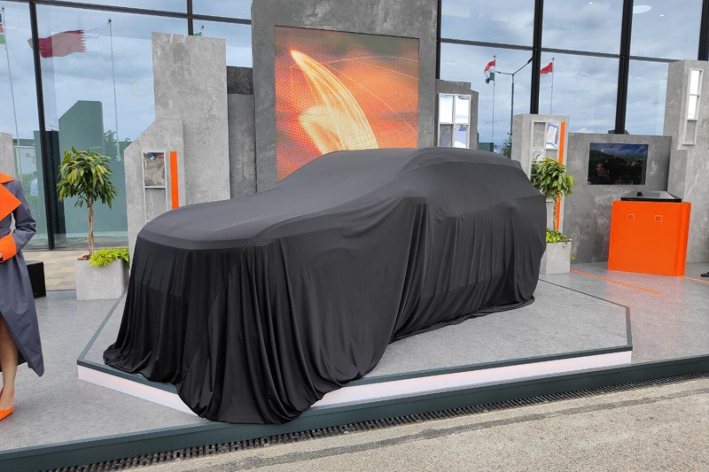 Опубликована первая фотография нового кроссовера Lada