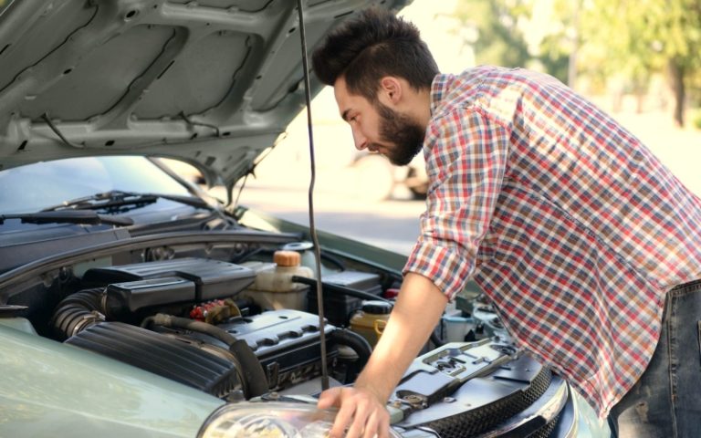 Сломался двигатель или нет: названы пять признаков скорой «смерти» силового агрегата