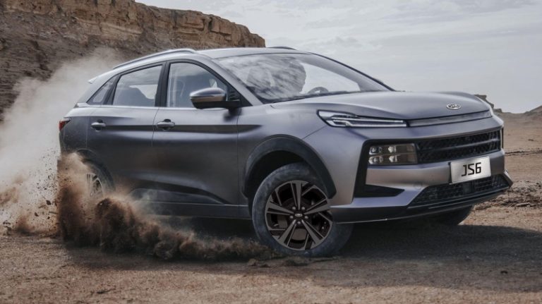В России внезапно подешевел лучший кроссовер JAC. Сколько он стоит теперь