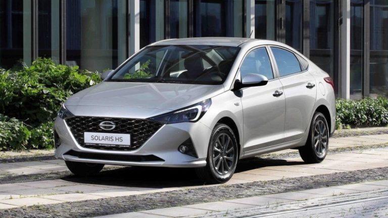 В России за пару недель подешевели автомобили 12 брендов. Сколько они стоят теперь