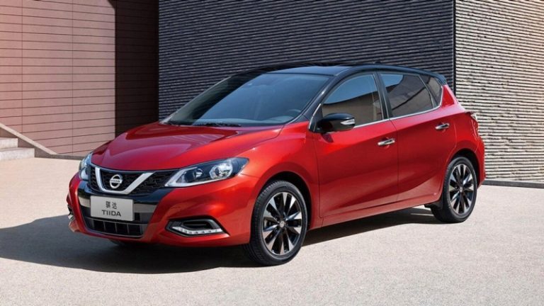 В Россию вернулся надежный Nissan с просторным салоном, который стоит дешевле «Лады»