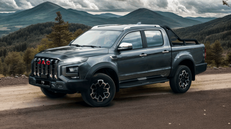 Подешевел самый популярный пикап в России. Сколько он стоит теперь