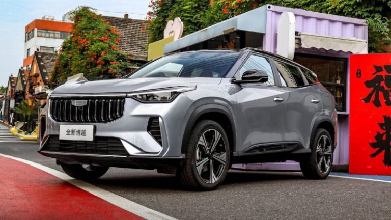 Geely начнет продавать популярный в России кроссовер дешевле «Гранты»