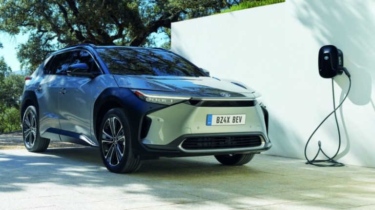 Их лучше не покупать: названы самые ненадежные автомобили Toyota в мире