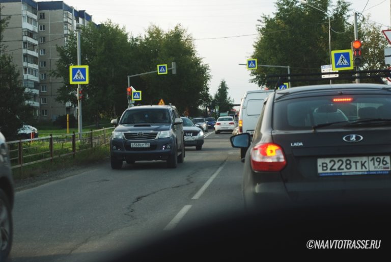 Моторист призвал не отказываться от прогрева двигателя летом: это опасно