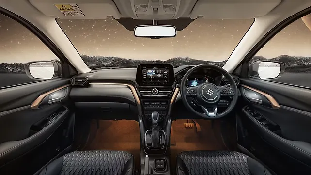 Suzuki Grand Vitara 2026 получил версию Phantom Blaq Edition