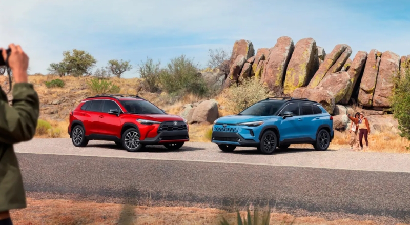 Toyota Corolla Cross 2025: вышла обновленная версия