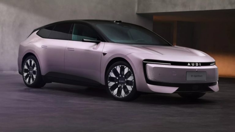 Универсал Audi E5 Sportback стартует в предзаказе с ценами от 2,6 млн рублей