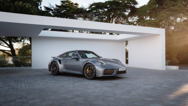 Porsche представил самый мощный 911-й в истории. Сколько в нем «лошадей»