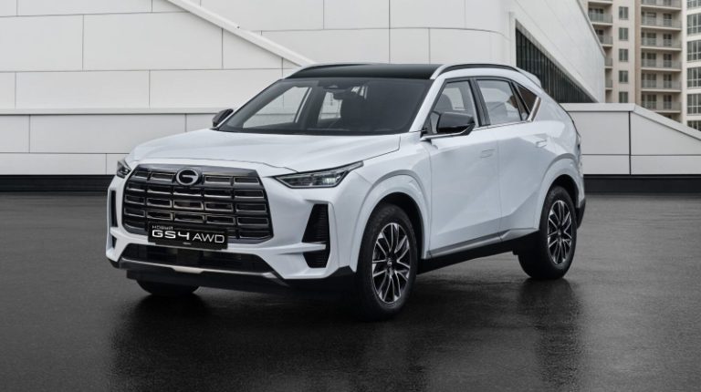 В Россию едет новый семейный кроссовер с полным приводом. Раскрыты комплектации