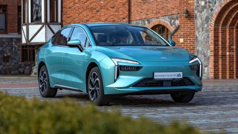 В России резко прибавил в цене электрический бестселлер российского производства. Сколько он стоит