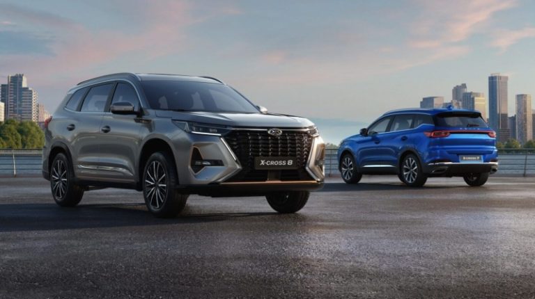 В России переписали цены на два недорогих кроссовера, которые продают дилеры «Лада». Сколько они стоят теперь