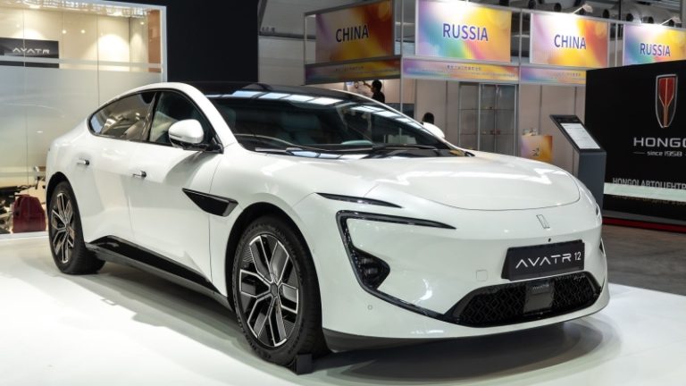 В России с 1 января подорожали электромобили Avatr. Cколько теперь стоят Avatr 11 и 12