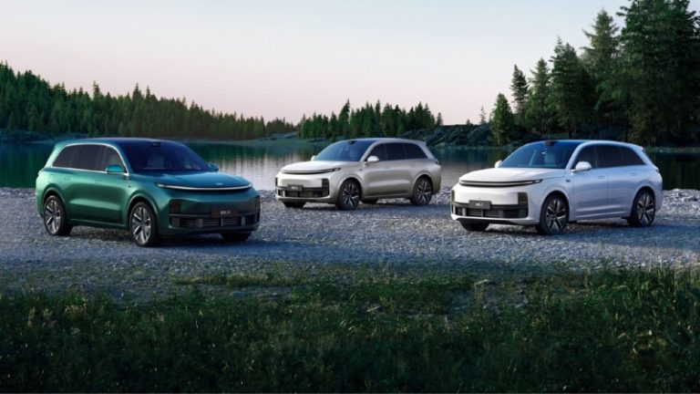 В России внезапно подскочили цены автомобили Lixiang. Сколько теперь стоят популярные кроссоверы Li Auto