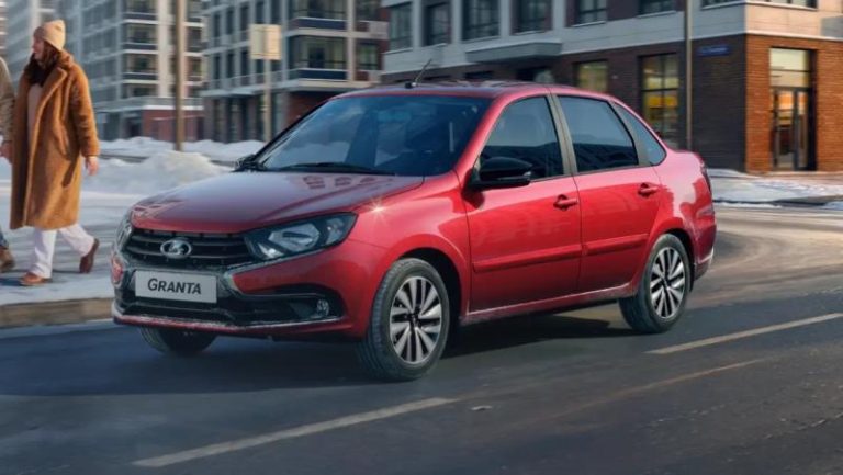 Названы самые выгодные для покупки автомобили в России. Они меньше всего теряют в цене за 3 года