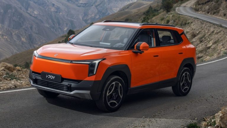 Evolute против Zeekr: как продаются российские электромобили, и что теперь с продажами китайских