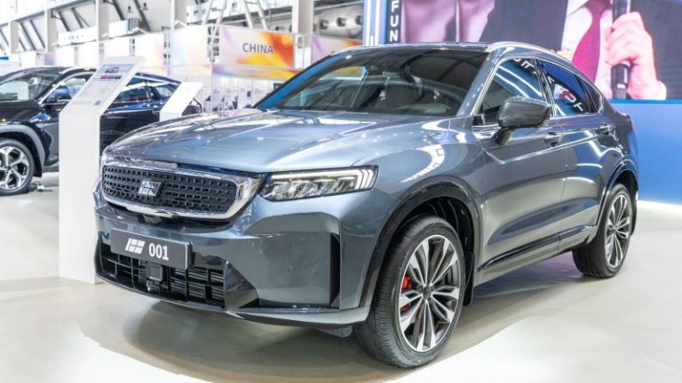 Knewstar или Geely Tugella: что происходит с продажами известного кроссовера в 2026 году