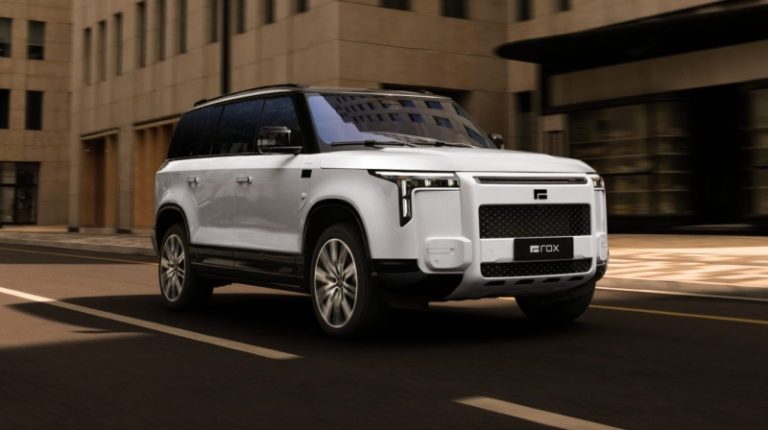 Такого еще не было: в России начнут выпускать внедорожники от художников Ferrari, Maserati и Rolls-Royce