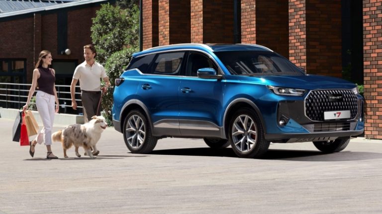 Tenet против «китайцев»: названы самые продаваемые кроссоверы и внедорожники в России