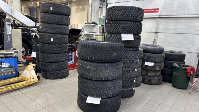 В России может исчезнуть часть дешевых шин. Что это значит